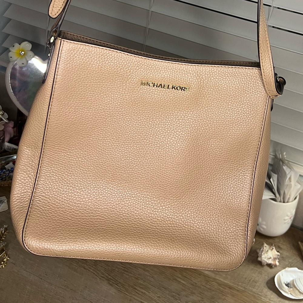Michael Kors Tan Leather Shoulder Bag